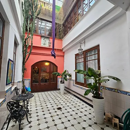 Bed & Breakfast Fabrica De Suenos Gandía